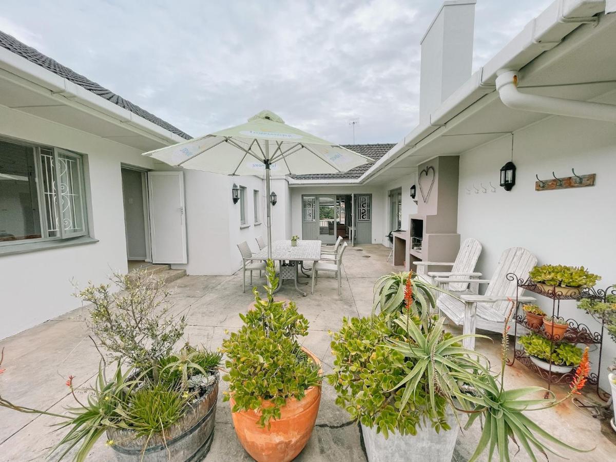 Leisure Isle Seaside Cottage Книсна Екстер'єр фото